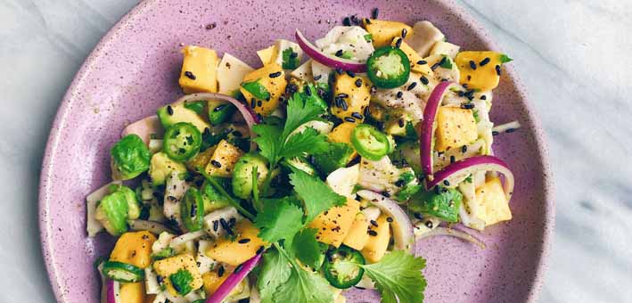 comidas veraniegas de ensalada con cilantro